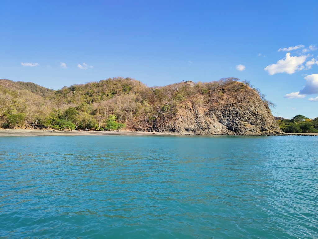 Costa Rica Potrero catamaran diving spot