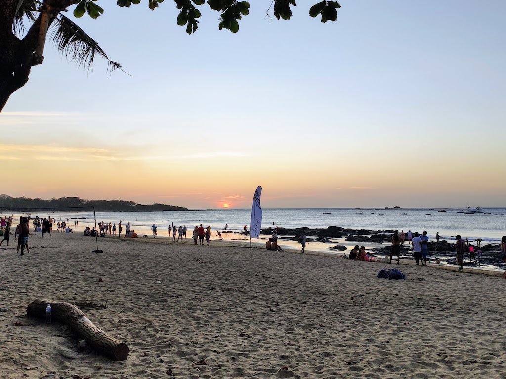 Costa Rica Tamarindo coucher de soleil plage