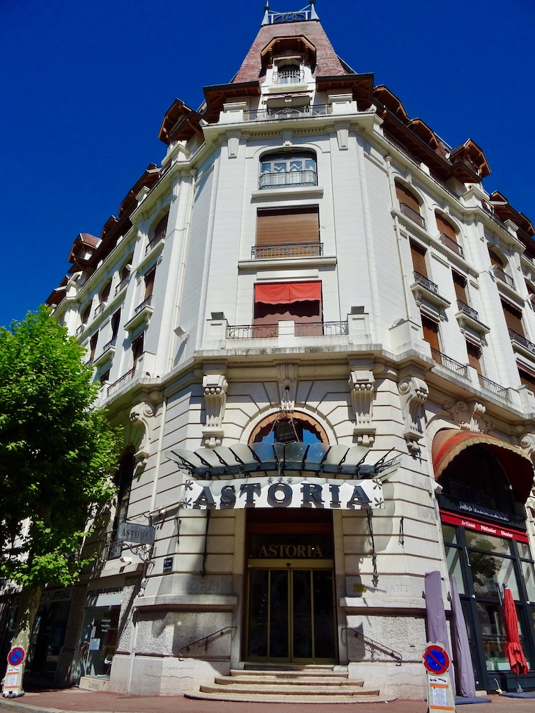 France Aix-les-Bains Astoria facade