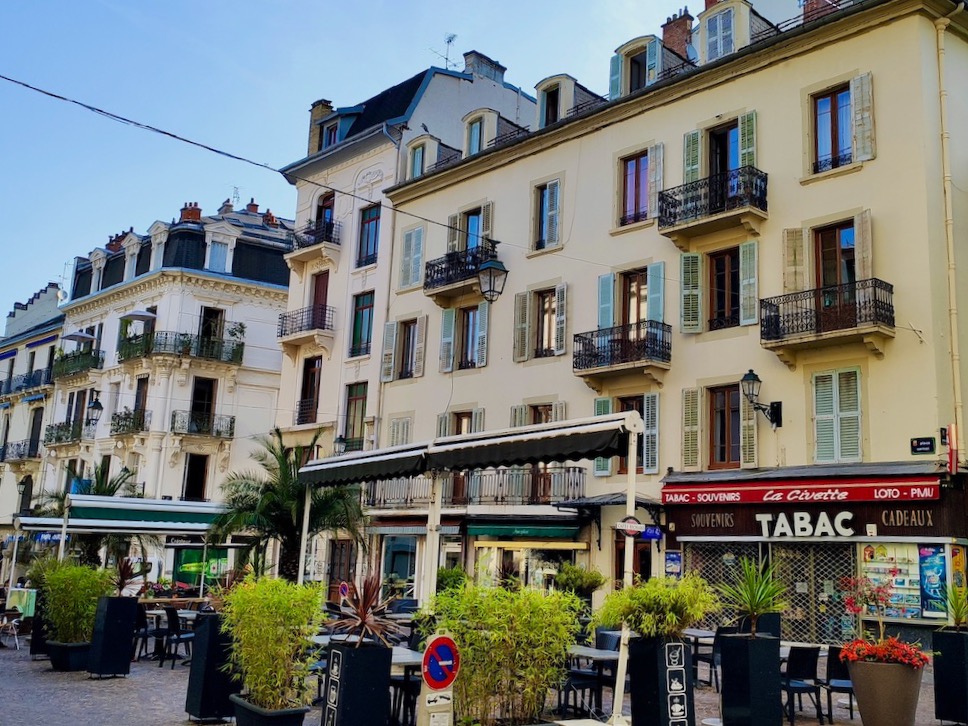 France Aix les Bains Carnot City center