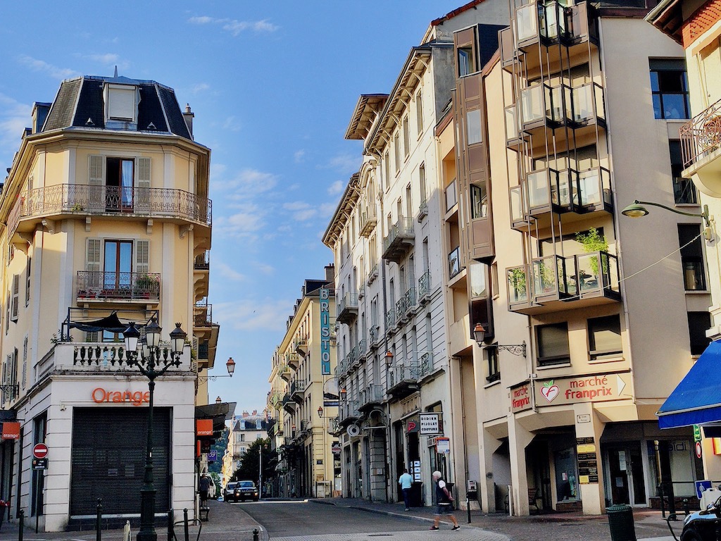 France Aix-Les-Bains centre ville rue du casino